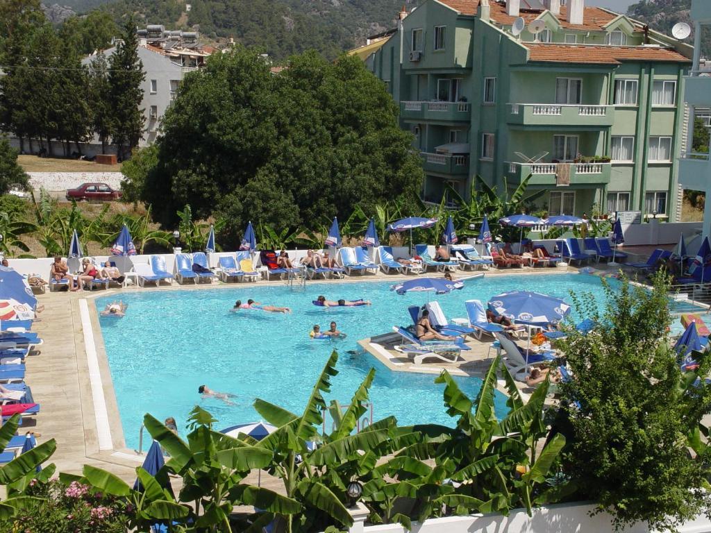 Candan Apart Marmaris Exterior photo