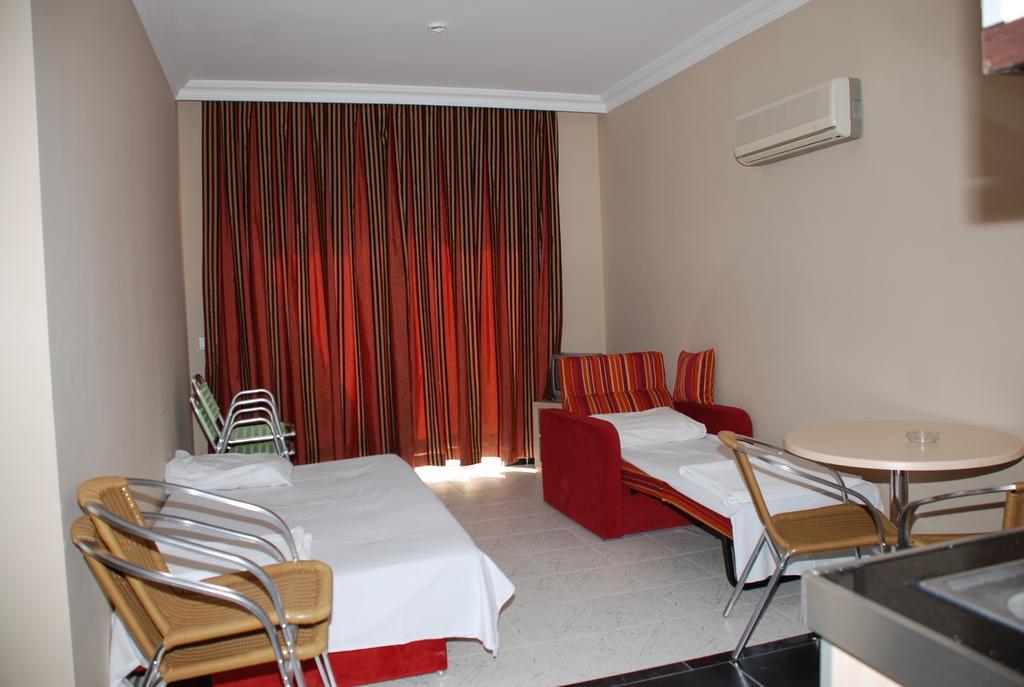 Candan Apart Marmaris Exterior photo